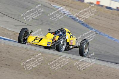 media/Nov-19-2022-CalClub SCCA (Sat) [[baae7b5f0c]]/Group 1/Race (Outside Grapevine)/